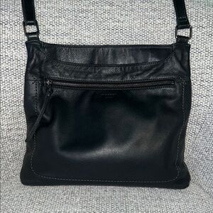 MARGOT black leather crossbody handbag shoulder bag classic casual minimalist‎